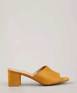 Tamanco Feminino Oneself Salto Quadrado em Suede Mostarda 37