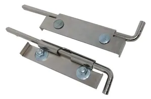 Trinco para Porta de Enrolar Lateral Interno Metal Cromado 2 Peças Dovale Trinco para Porta de Enrolar Lateral Interno Metal Cromado 02 Peças
