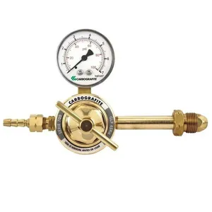 Regulador de Pressão Série 700 GLP 45kg 3,0kgf-cm2 20m3-h Latão Forjado 010454210 Carbografite Regulador de Pressão Série 700 GLP 45kg Latão Forjado 010454210 Carbografite