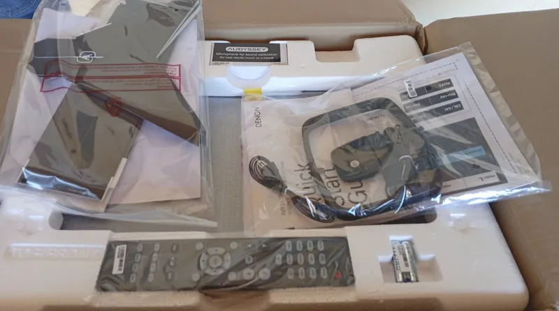 Caixa aberta***** Receiver Denon AVR-S670H Dolby TrueHD e DTS-HD 5.2 canais ( 120v )