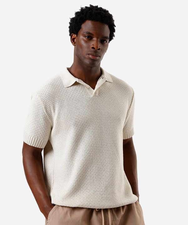 polo masculina de tricot com botão bege P