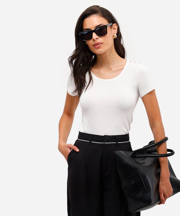 blusa baby look feminina de tricot com botões off white M