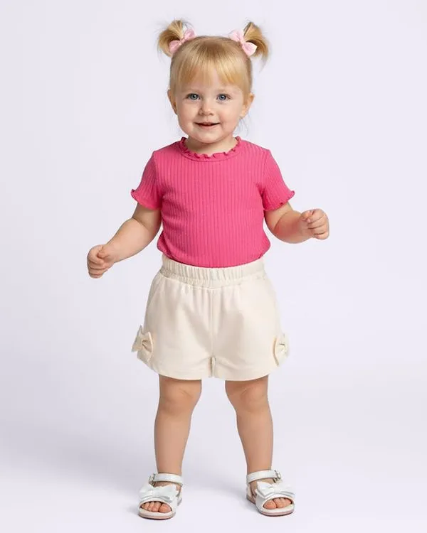 Short Bebê Curto Cós Alto com Bolsos e Laços Bege 2
