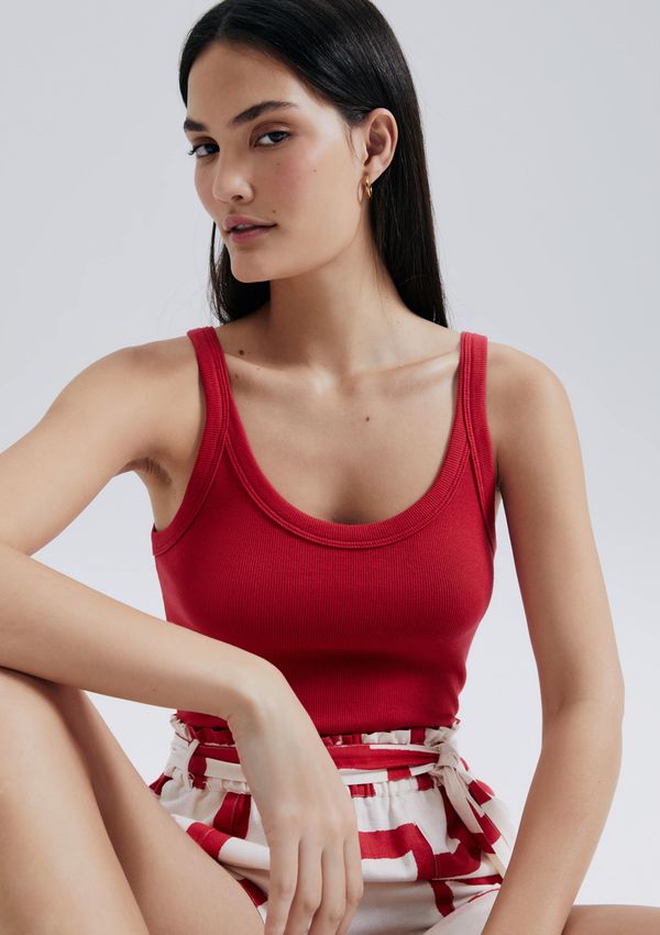 Regata Básica Feminina Slim Rib - Vermelho M