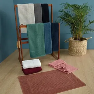 Toalha Piso Basic Antiderrapante Algodão Verde Pinho 70x50cm 204193 - Tecelagem Atlântica