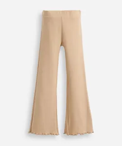 calça flare infantil canelada com fru fru bege 4