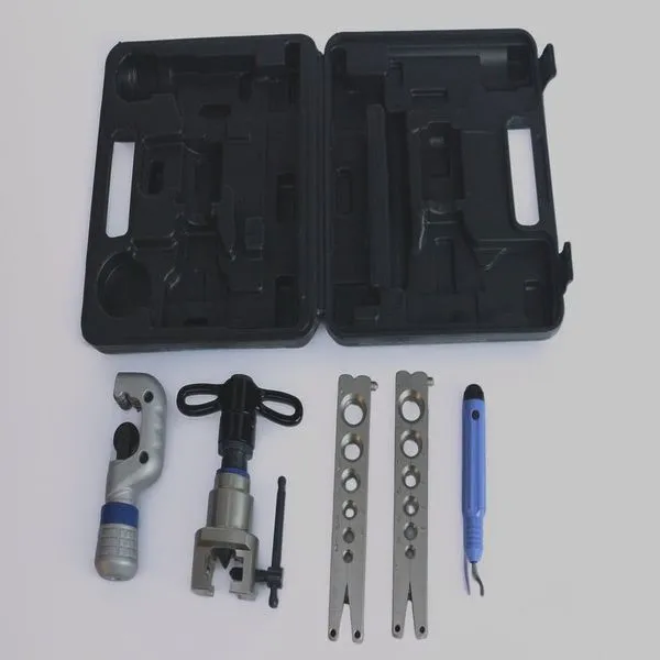 Kit Flangeador Excêntrico Gallant com Catraca, Cortador, Escareador 1/4 A 3/4 - GLT808F Kit Flangeador Excêntrico Gallant Com Catraca, Cortador, Escariador 1/4 A 3/4 - GLT808F