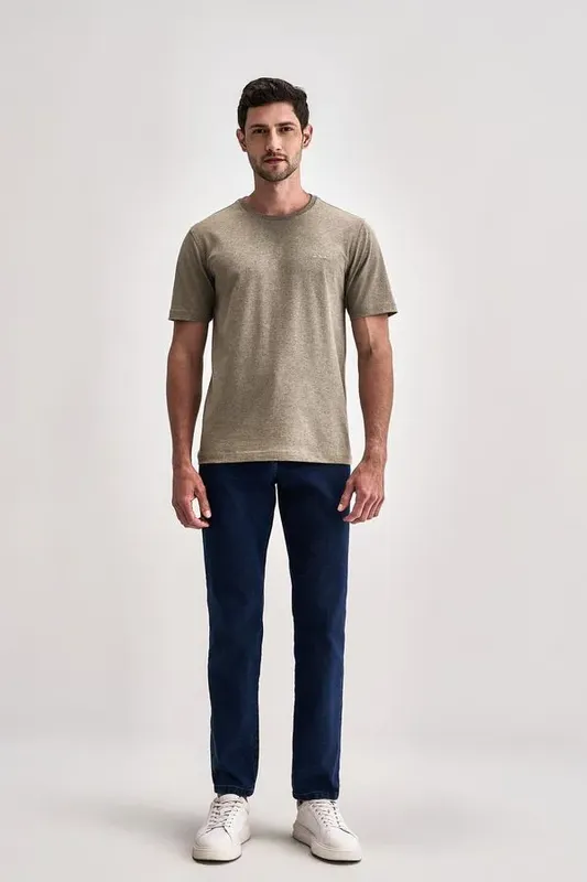 Calça Jeans Clássica - Marinho - 52