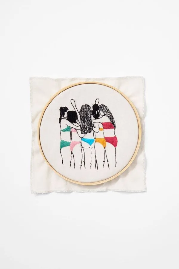 Kit Bordado Mulheres