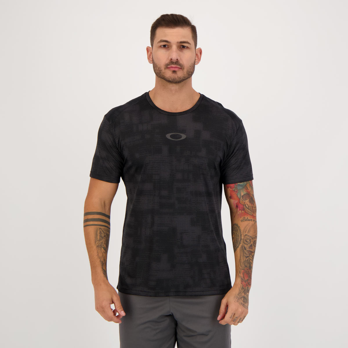 Camiseta Oakley Digital Printed Preta
