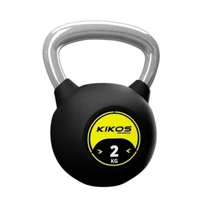 Kettlebell Rubber Pro 2kg para Treinamento Funcional com Alça em Ferro Fundido Preto Kikos Kettlebell Rubber Pro 2kg para Treino Funcional em Ferro Fundido Preto Kikos