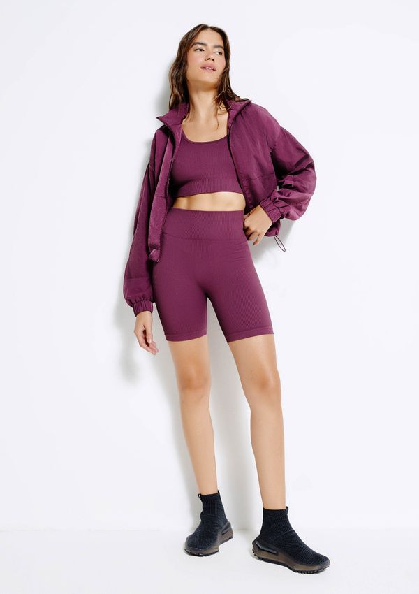 Bermuda Esportiva Feminina Biker Sem Costura - Vinho P