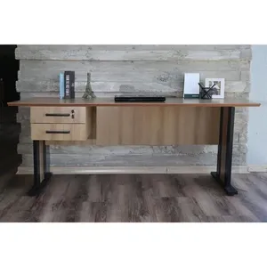 Mesa de Computador Solteiro ME-4193 c/ 2 Gavetas (1 c/ Chave) Amêndoa/Preto - Tecno Mobili