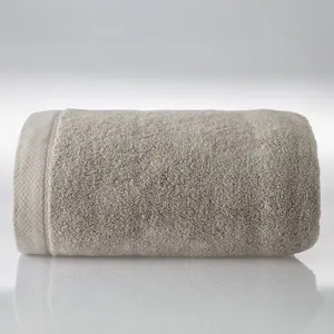 Toalha de Banho Star Cotton 70x140CM 100% Algodão 430g-m2 Alta Absorção Fendi Kacyumara Toalha de Banho Star Cotton 70x140CM Algodão 430g-m2 Fendi Kacyumara