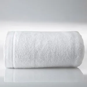 Toalha de Banho Star Cotton 70x140CM 100% Algodão 430g-m2 Alta Absorção Branco Kacyumara Toalha de Banho Star Cotton 70x140CM Algodão 430g-m2 Branco Kacyumara
