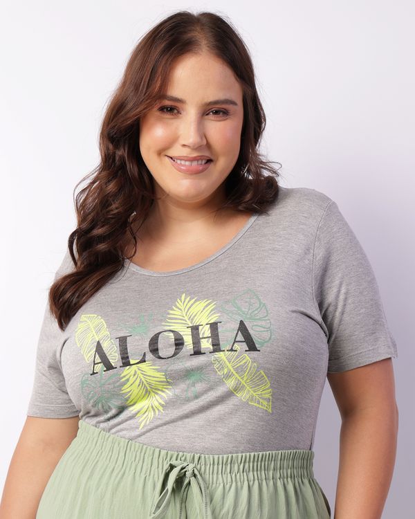 Blusa Plus Size Feminina Manga Curta Estampa Aloha Cinza G3