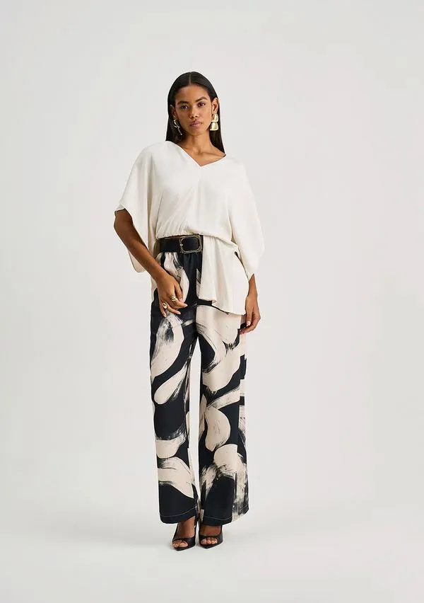 Blusa Iódice Solta Decote V Manga Curta Cropped Off White G