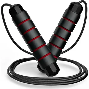 Corda de Pular Profissional Ajustável para Salto Rápido com Rolamentos sem Emaranhados e Manoplas Ergonômicas Vermelho Corda de Pular Ajustável para Treino Funcional com Rolamentos Rápidos e Manoplas Antiderrapantes