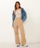 calça wide leg cargo de sarja cintura alta bege 48