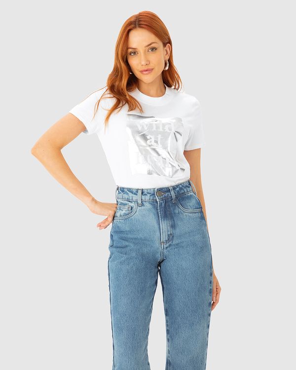T-Shirt Feminina Slim Wild At Heart Estampa Foil Em Algodão - ENFIM Branco - G