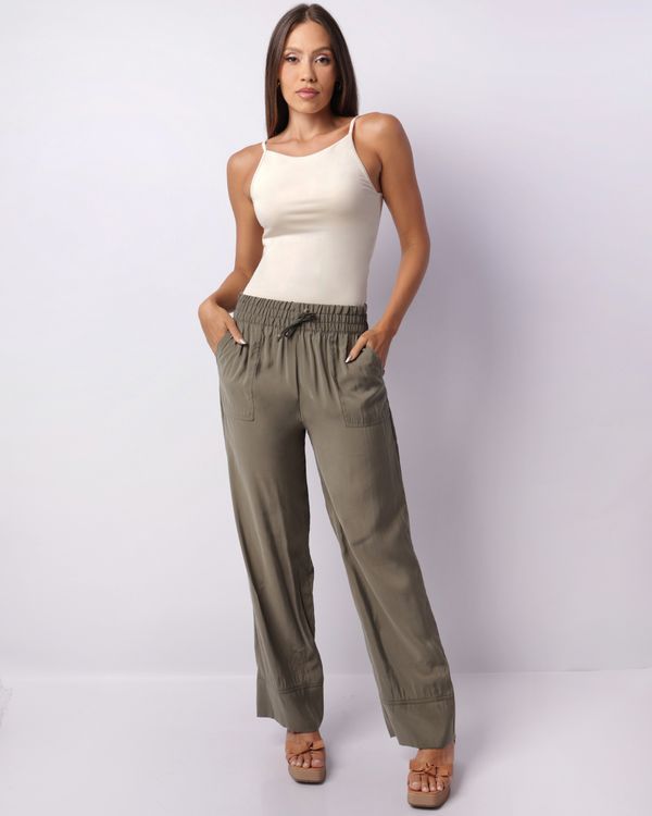 Calça Feminina Pantalona Berry & Co. Viscose Bolsos Verde G