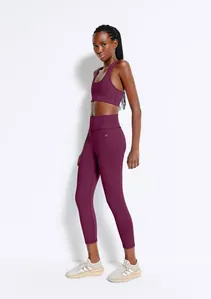 Calça Legging Esportiva Feminina Com Secagem Rápida - Vinho P