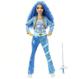 Boneca Fashion - Disney - Princesa - Descendentes - Chloe Charming - Mattel