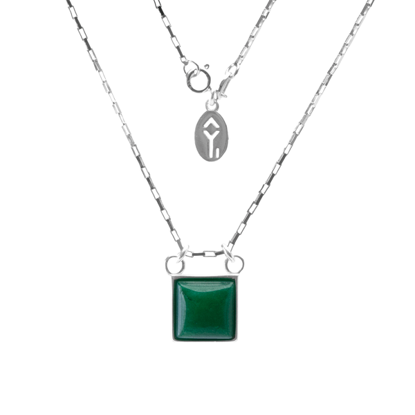 Colar Escapey de Prata 925 e Pedra Natural Jade Verde Verde Único