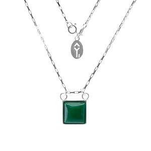Colar Escapey de Prata 925 e Pedra Natural Jade Verde Verde Único