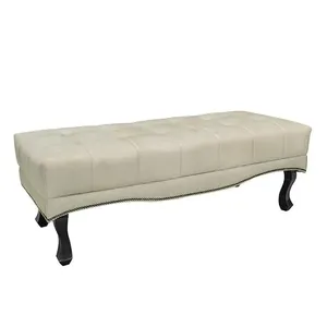 Recamier Decorativo 140cm Loewe Veludo Pés de Madeira Bege - Gran Belo