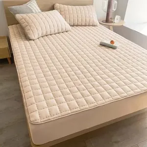 Protetor de Colchão Slip Microfibra 100% Poliéster 150cm X 70cm X 15cm 1 Peça Bege para Mini Cama OEM Protetor de Colchão Slip Microfibra 100% Poliéster 150cm X 70cm X 15cm 1 Peça Bege OEM