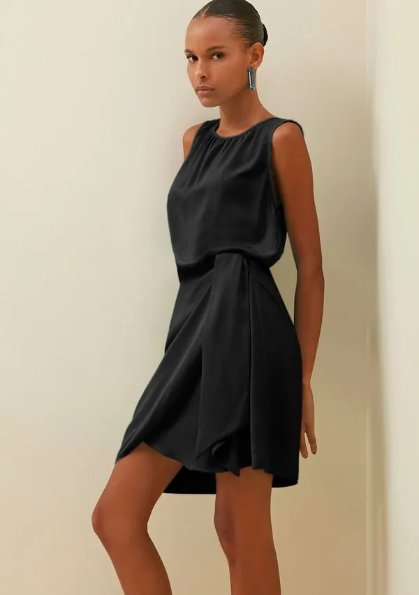 Vestido Morena Rosa Curto Decote Franzido Com Amarração Preto G