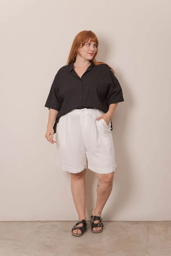 Bermuda Alfaiataria Linho Plus Size Branco-GG