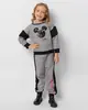 Calça Infantil Moletinho Jogger Estampada Preta 4