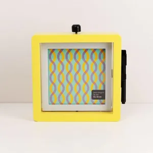 Porta Retrato Giratorio Amarelo 12x12 Cm