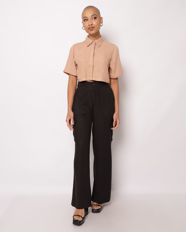 Calça Feminina Reta Viscose com Bolso Cargo Preta GG
