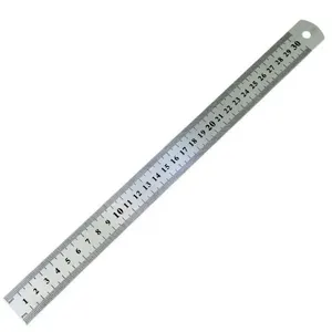 Régua Metálica Prata Prata 30cm Prata Escala em Milímetros e Centímetros 1 Unidade Prata Régua Metálica Prata Prata 30cm Prata Escala em Milímetros e Centímetros Prata