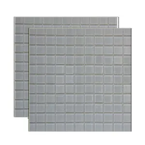Pastilha de vidro 2,45x2,45cm placa 30x30cm branco Crystalcor