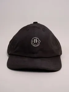 Boné dad hat carinha derretida Chumbo