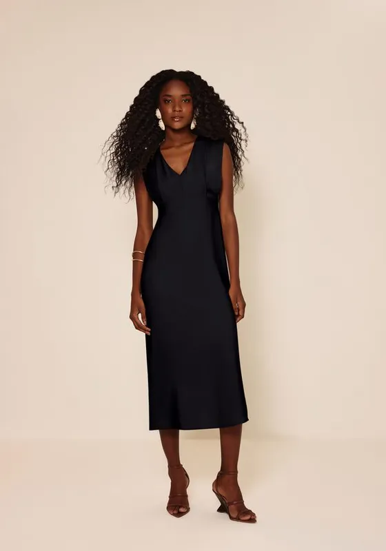 Vestido Chá Com Decote Em V PRETO M