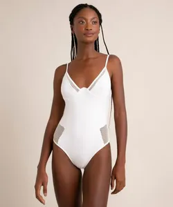 maiô body recorte tela com bojo removível alça fina decote V proteção uv50+ além dos mares rio de janeiro ludmilla branco M