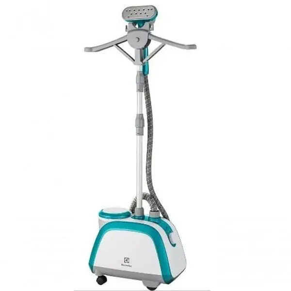 Passadeira Vertical a Vapor Electrolux EGS20 Reservatório 2,5L Tábua de Passar Regulável Branco 220V Passadeira vertical a vapor Electrolux GST10 EGS20 220V