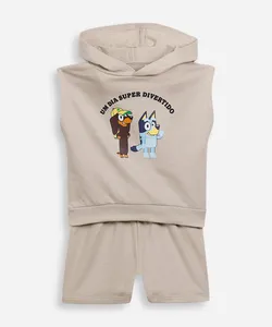 conjunto curto infantil de moletinho com capuz bluey bege 2