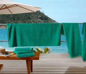 Toalha de Banho Praia Jacq. 70x140cm Cristo Verde Bouton