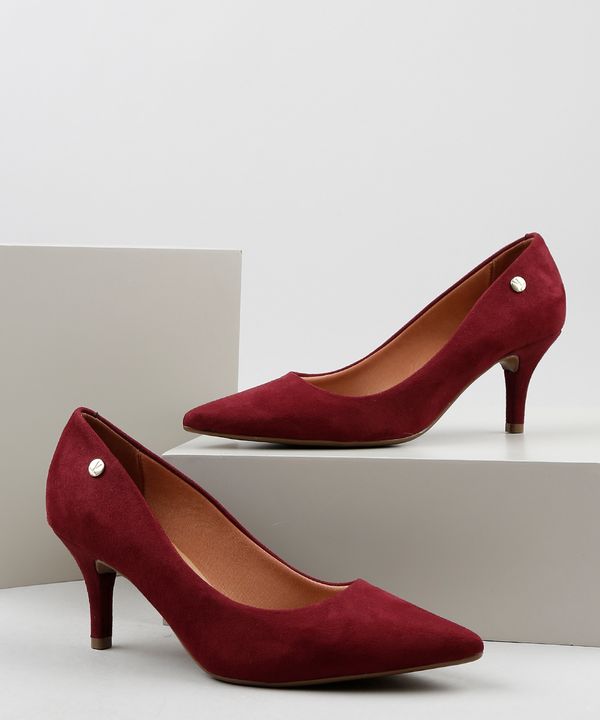 Scarpin Feminino Vizzano Bico Fino Salto Médio em Suede Vinho 38