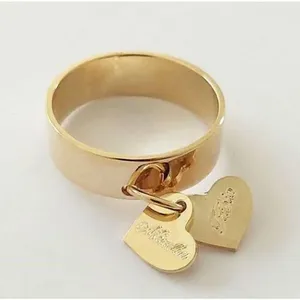 Anel Feminino Pingentes Corações Gravado Personalizado Banho Ouro