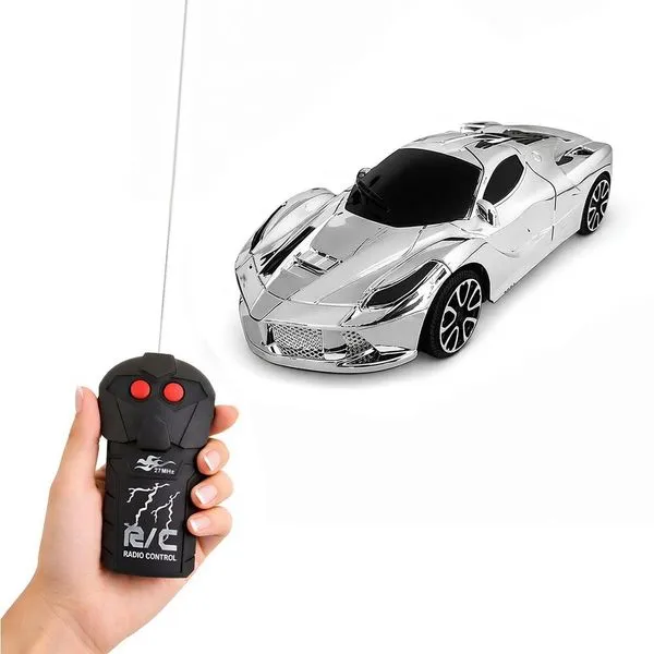 Carrinho de Controle Remoto Ferrari Cromada Mini Escala 1:24 Frente e Ré Prata Frequência 27 Mhz Draik Carrinho Controle Remoto Ferrari Cromada Mini Escala 1:24 Prata Frente e Ré Draik