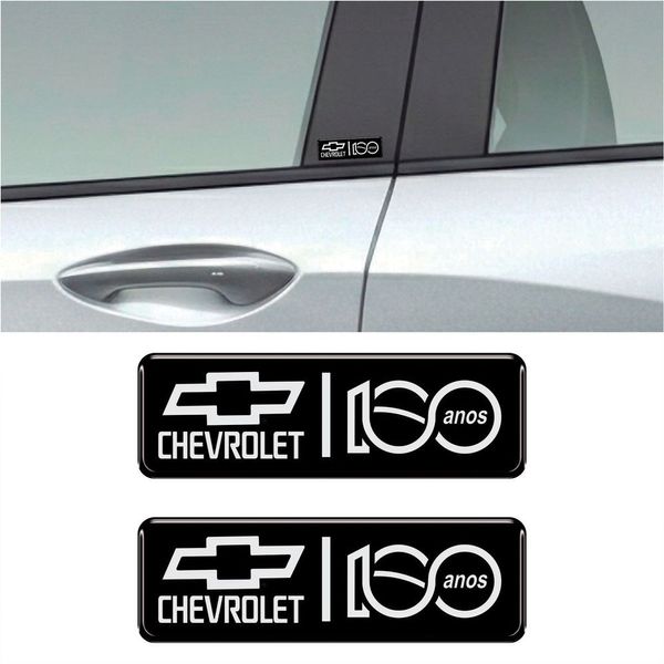 Kit Adesivo Resinado Emblema Chevrolet 100 Anos Par Lateral do Veículo Efeito 3D Vinil Automotivo Preto Kit Adesivo Resinado Emblema Chevrolet 100 Anos Lateral Efeito 3D Vinil Preto