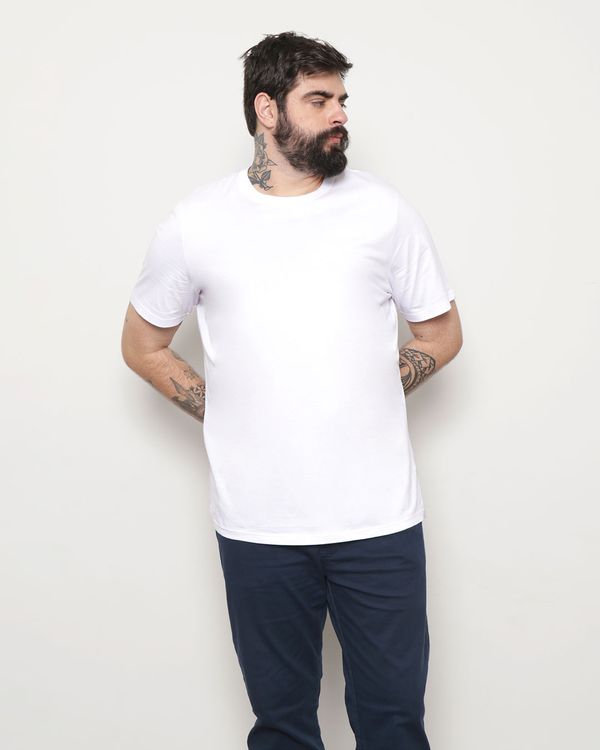 ​Camiseta Plus Size Masculina Básica Premium Branca G1