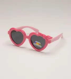 Óculos de Sol Infantil Coração com Lacinho Pink